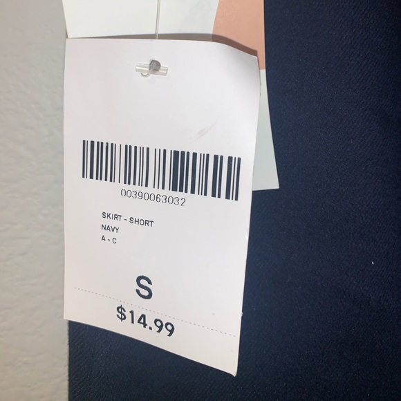 Navy Blue Skirt - Picture 3 of 4